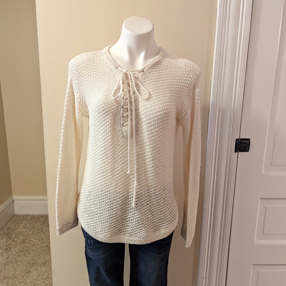 Urban Outfitters Kimchi Blue loose kit cream water with tie size xs
